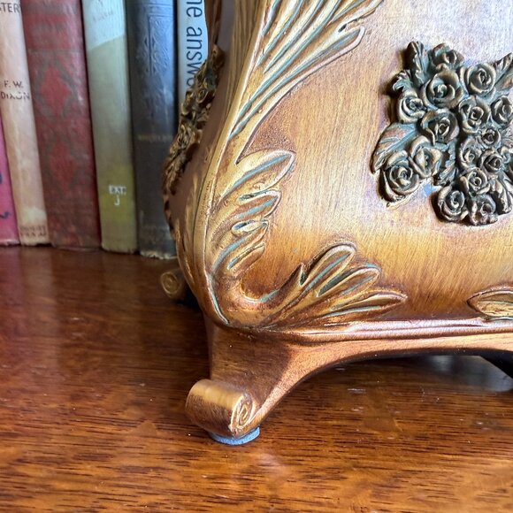 Large Vintage Ornate Heavy Trinket Box - Picture 5 of 16